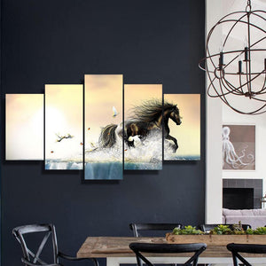 The Gallop 5 Piece Canvas Small / No Frame Wall
